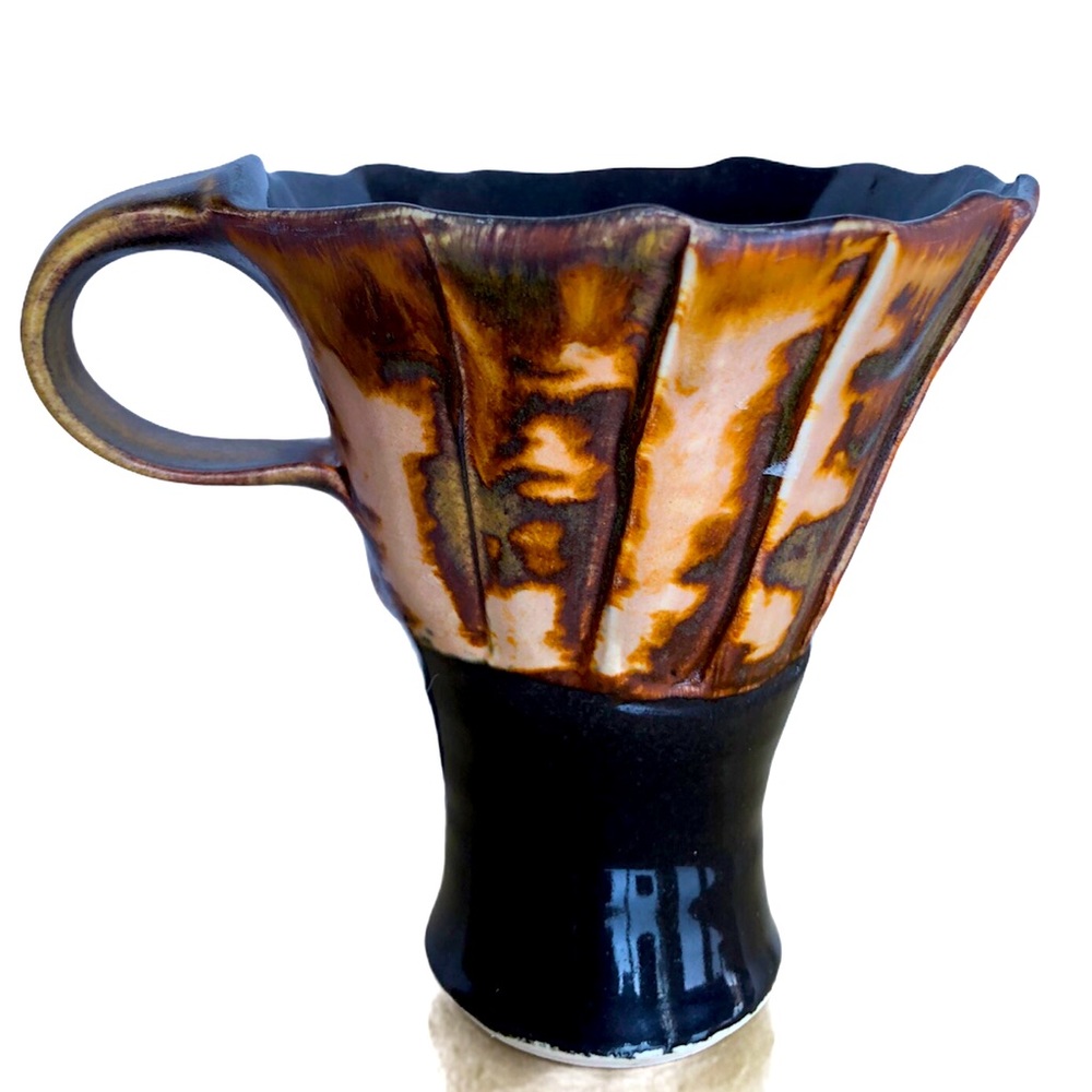 Vintage Handmade Pottery Mug - Picture 2 of 10
